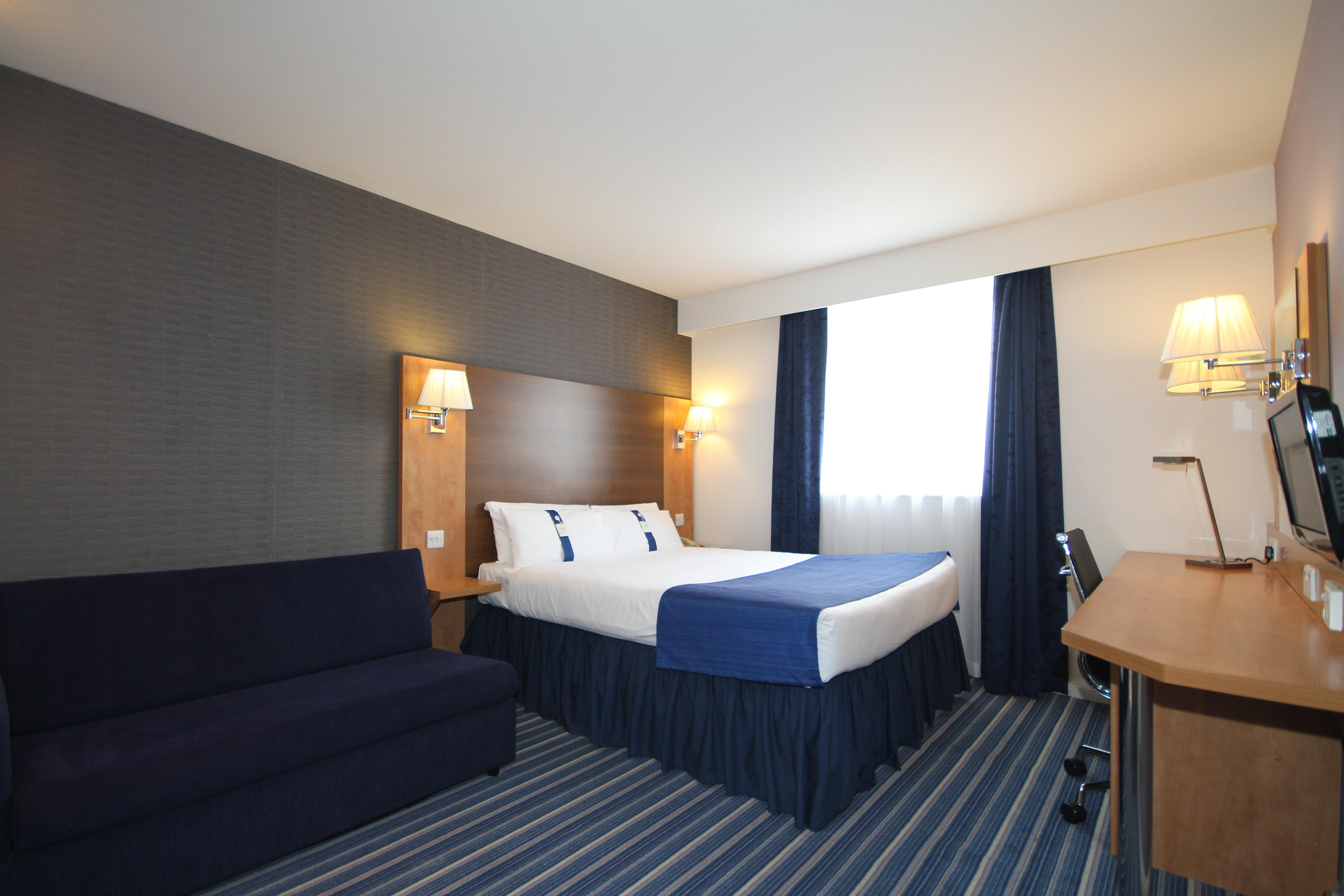 Holiday Inn Express Nuneaton By Ihg Eksteriør billede