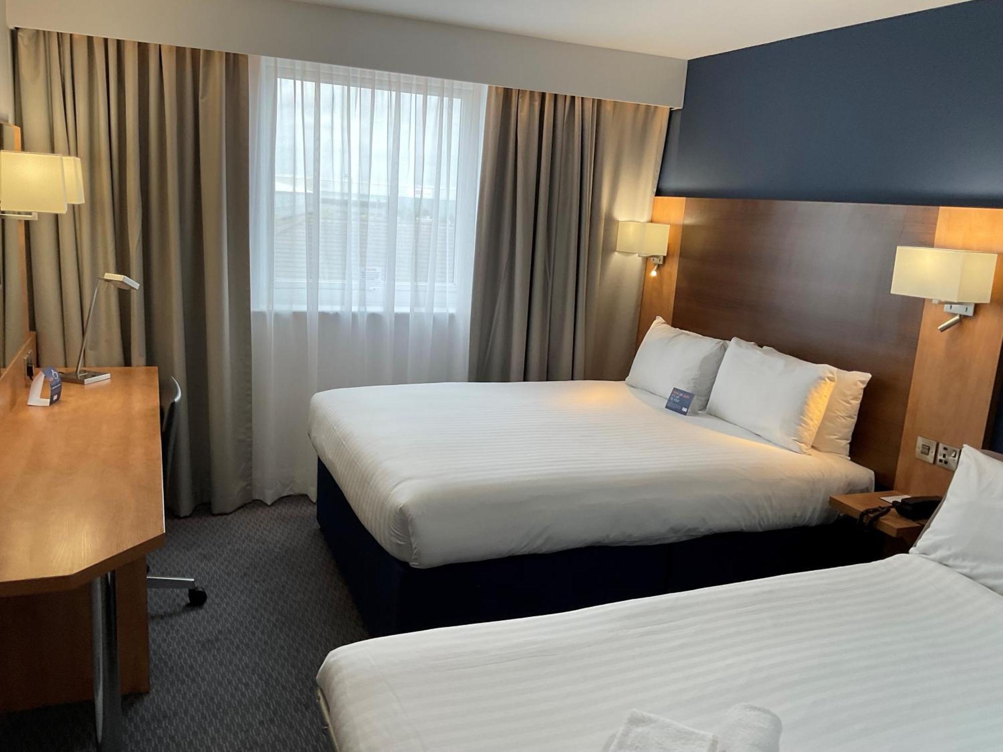 Holiday Inn Express Nuneaton By Ihg Eksteriør billede