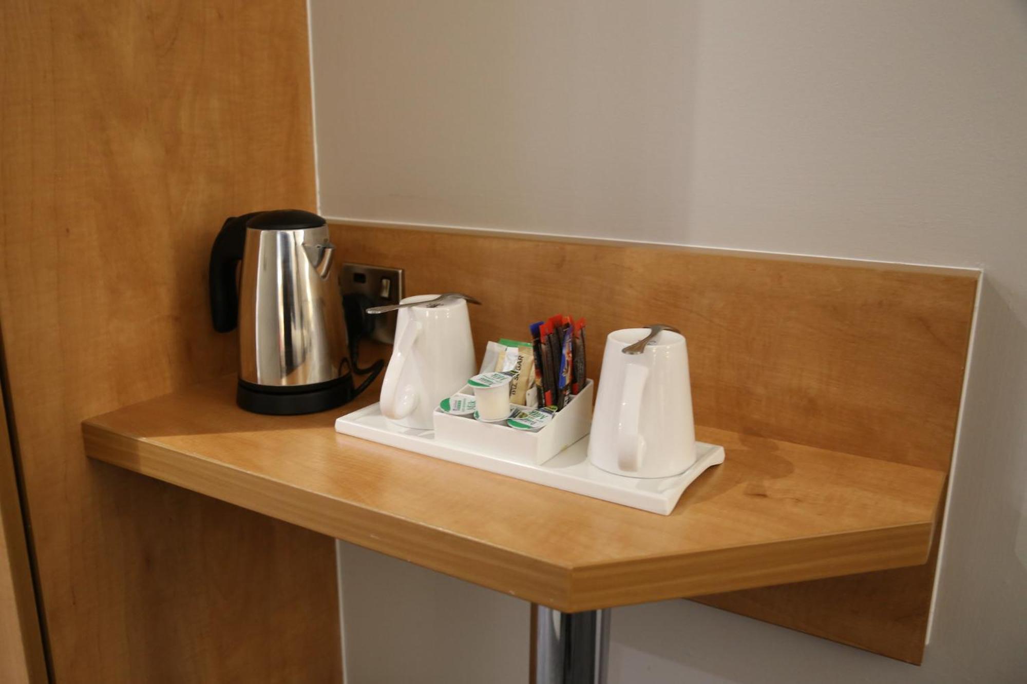 Holiday Inn Express Nuneaton By Ihg Eksteriør billede